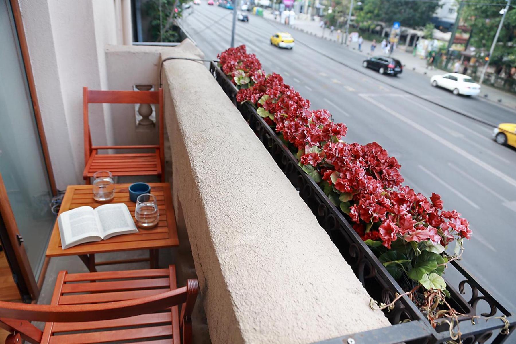 Athenaeum Spacious& Cozy 1Br Prime Location W Balcony Bucureşti Exterior foto