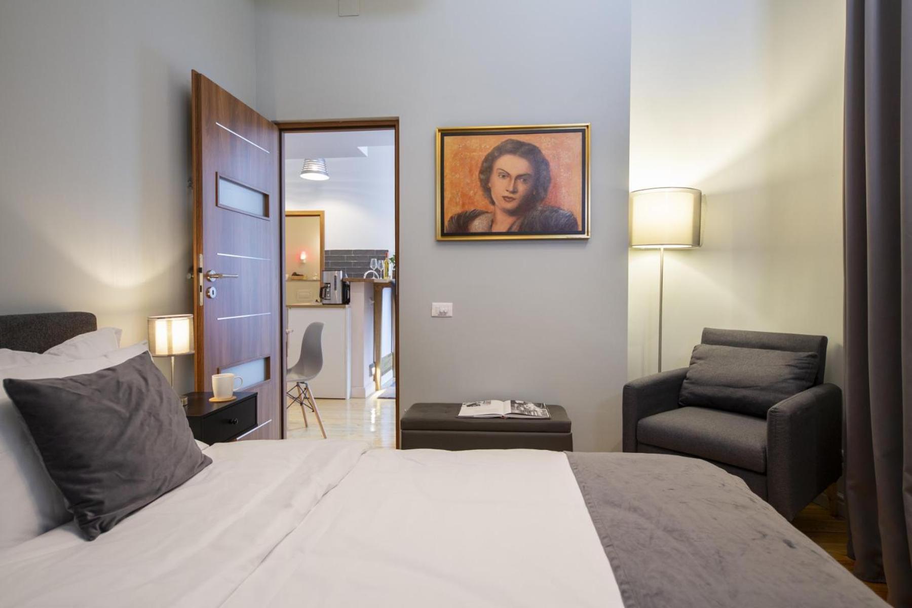 Athenaeum Spacious& Cozy 1Br Prime Location W Balcony Bucureşti Exterior foto